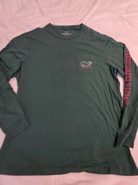 Vineyard Vines Christmas T-Shirt